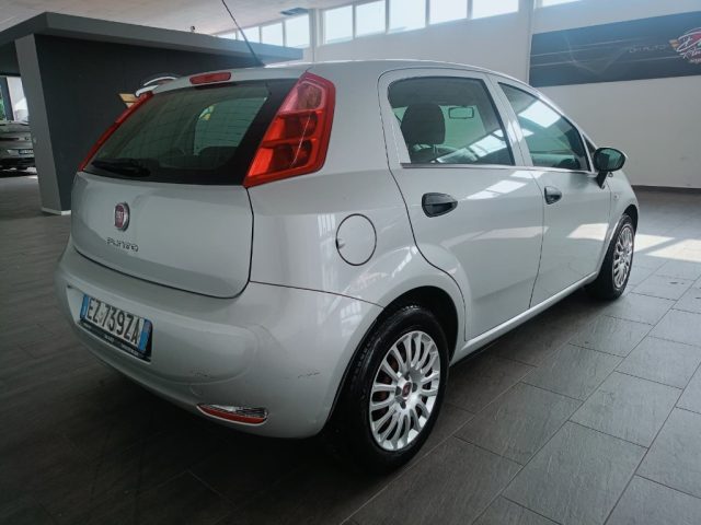 FIAT Punto usata, con Autoradio