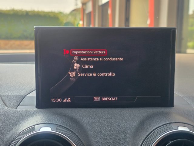 AUDI Q2 usata 64