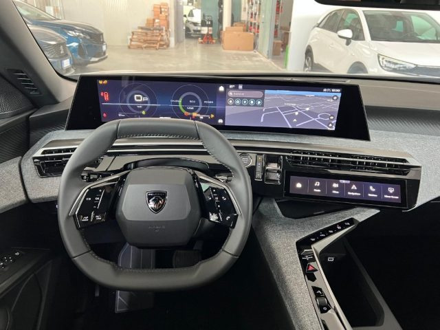 PEUGEOT 5008 usata, con Cruise Control