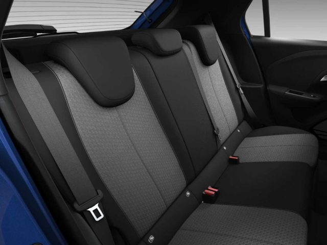 OPEL Corsa usata, con Climatizzatore