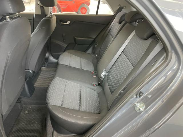 KIA Rio usata, con Fendinebbia