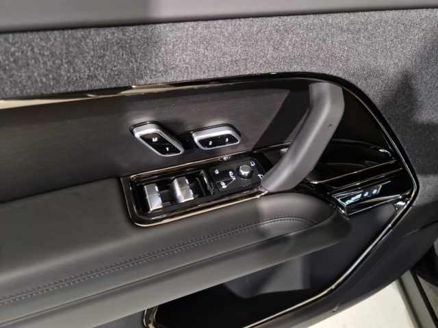 LAND ROVER Range Rover Sport usata, con Sedile posteriore sdoppiato