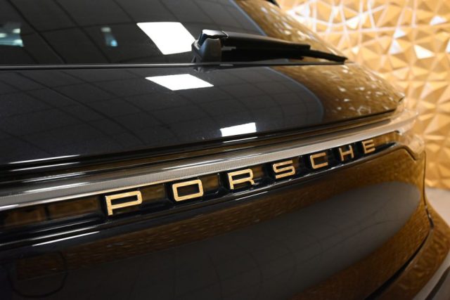 PORSCHE Macan usata 95