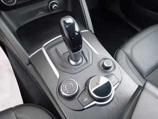 ALFA ROMEO Stelvio usata, con Sistema di navigazione