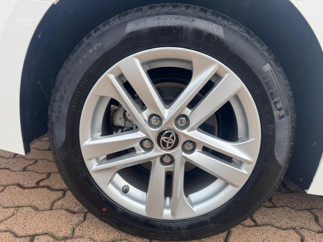 TOYOTA Corolla usata, con Sedile posteriore sdoppiato
