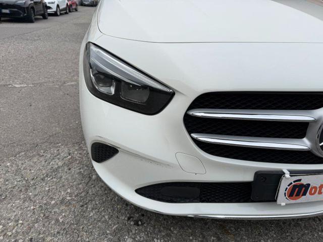 MERCEDES-BENZ B 180 usata, con Autoradio digitale