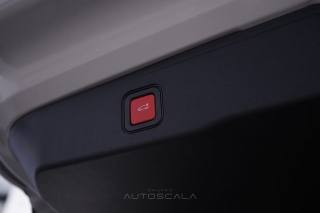 JEEP Avenger usata 44