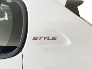 PEUGEOT 208 usata, con Park Distance Control