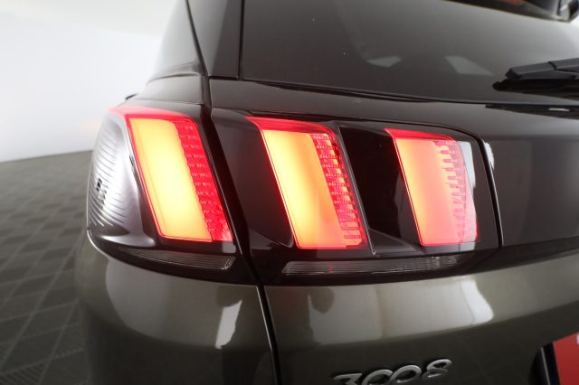 PEUGEOT 3008 usata 8