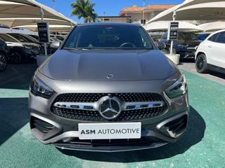 MERCEDES-BENZ GLA 200 usata, con Airbag