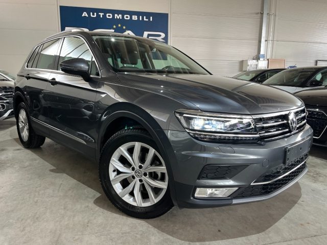 VOLKSWAGEN Tiguan usata, con Airbag laterali