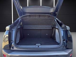PEUGEOT 2008 usata, con Sensori di parcheggio posteriori