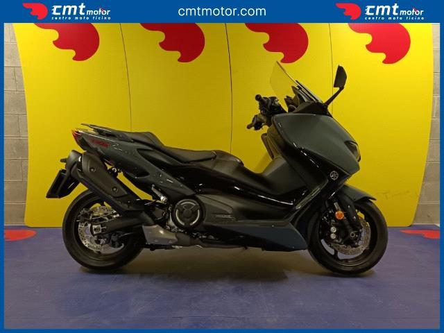 YAMAHA T-Max 560 usata 0