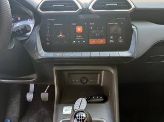 MG ZS usata 9