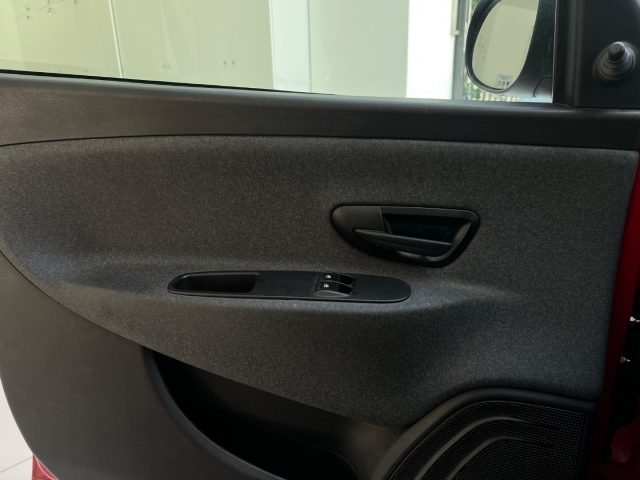 LANCIA Ypsilon usata, con Airbag posteriore
