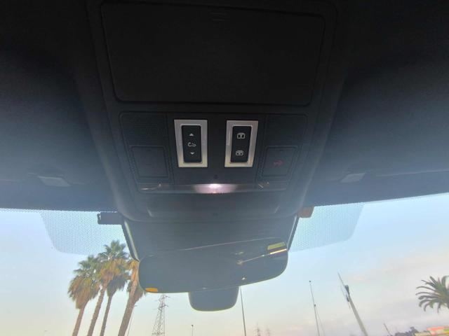 JAGUAR F-Pace usata, con Park Distance Control