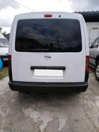 OPEL Combo usata, con Servosterzo