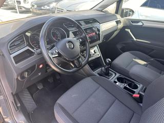 VOLKSWAGEN Touran usata, con Cerchi in lega