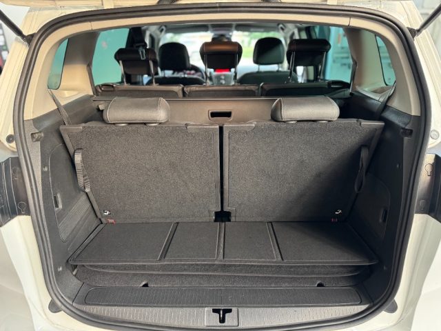 OPEL Zafira Tourer usata, con Cruise Control