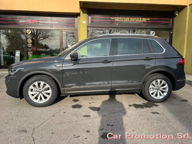 VOLKSWAGEN Tiguan usata, con Airbag