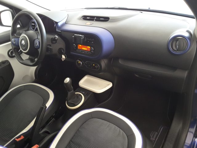 RENAULT Twingo usata, con Controllo automatico clima