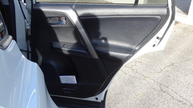 TOYOTA RAV 4 usata 49