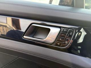 PORSCHE Panamera usata, con Fendinebbia