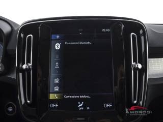 VOLVO XC40 usata 14