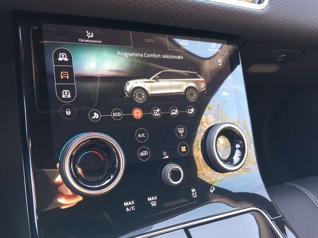 LAND ROVER Range Rover Velar usata, con ESP