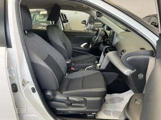 TOYOTA Yaris Cross usata, con Controllo automatico clima