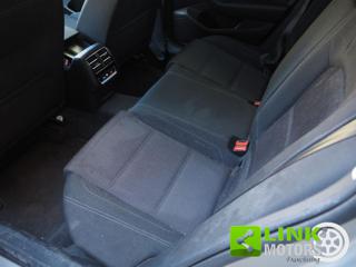 VOLKSWAGEN Passat Variant usata 36