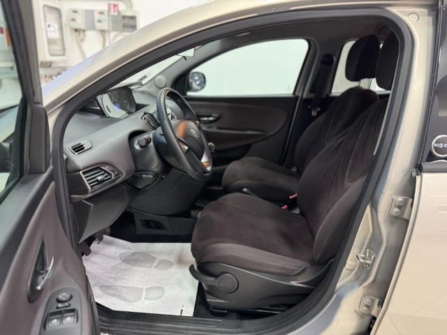 LANCIA Ypsilon usata, con Climatizzatore