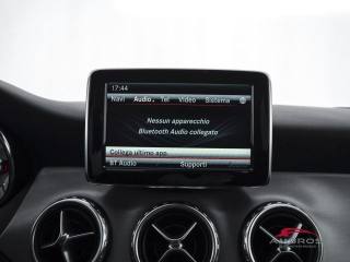 MERCEDES-BENZ GLA 200 usata 14