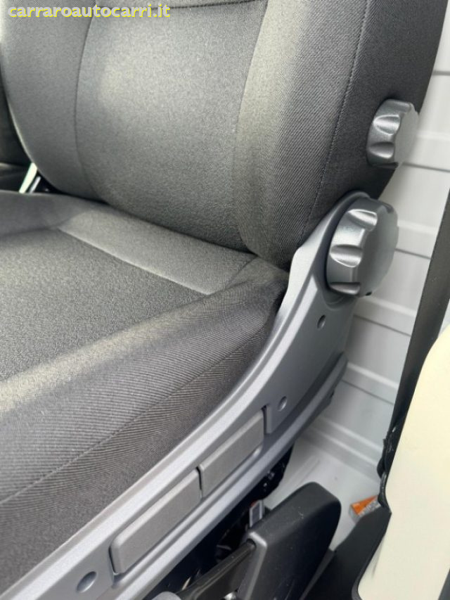 TOYOTA Proace Max usata, con Fendinebbia