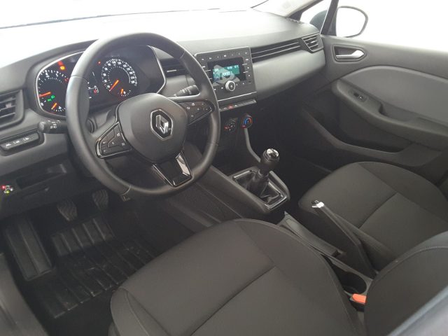 RENAULT Clio usata, con Autoradio