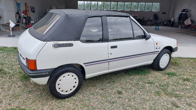 PEUGEOT 205 usata 3
