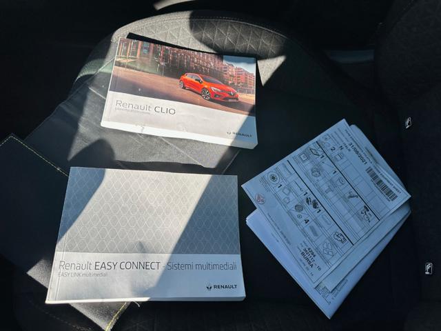 RENAULT Clio usata, con USB