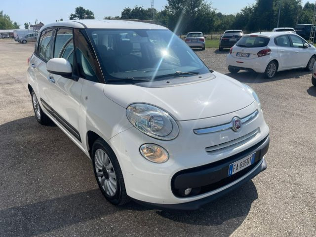 FIAT 500L usata, con Autoradio