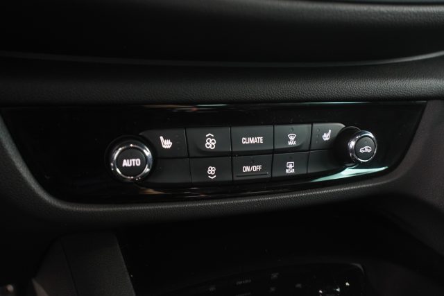 OPEL Insignia usata 11