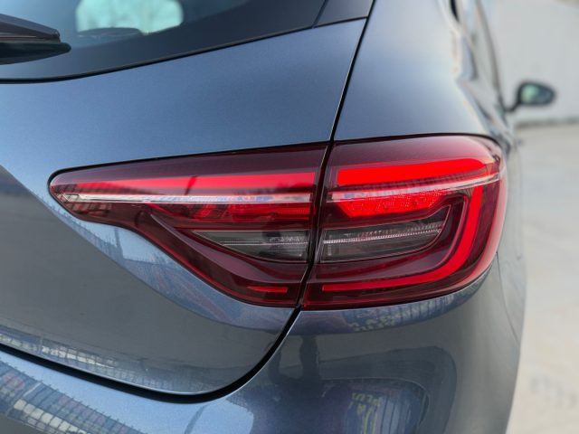 RENAULT Clio usata, con Controllo trazione