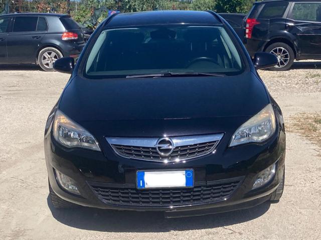 OPEL Astra usata, con Airbag