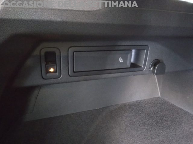 VOLKSWAGEN Tiguan usata, con Touch screen