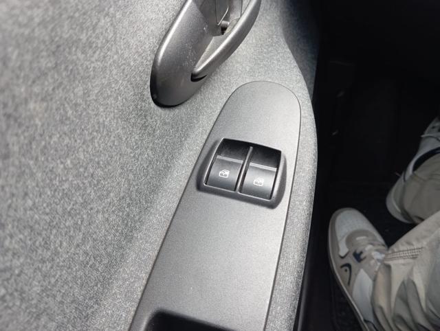 LANCIA Ypsilon usata, con Airbag testa