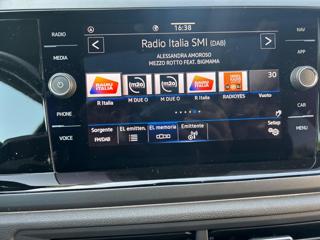 VOLKSWAGEN Taigo usata, con Park Distance Control