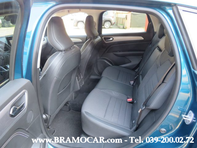 RENAULT Arkana usata, con Sedile posteriore sdoppiato