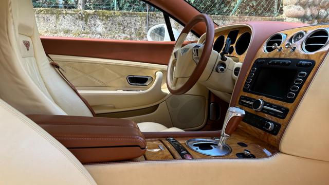 BENTLEY Continental usata, con Sensori di parcheggio posteriori