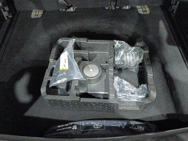 JEEP Compass usata, con Sedile posteriore sdoppiato