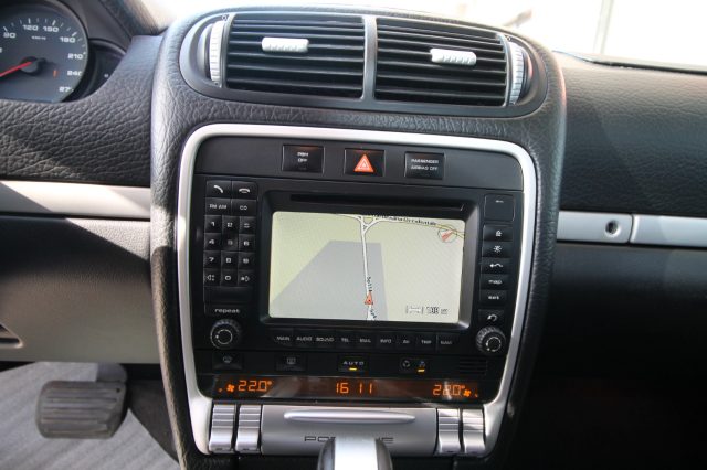 PORSCHE Cayenne usata, con Regolazione elettrica sedili