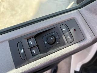 VOLKSWAGEN Transporter usata, con Controllo vocale