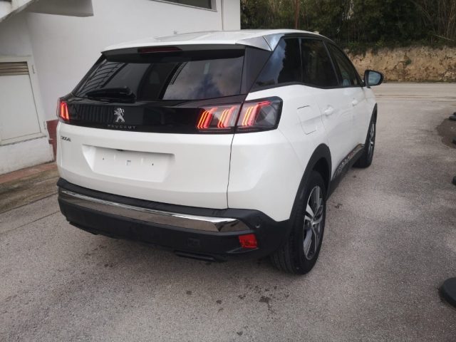 PEUGEOT 3008 usata, con Airbag laterali